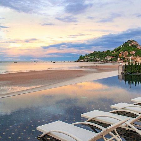 The Yana Villas Hua Hin Exterior photo The beach at the resort