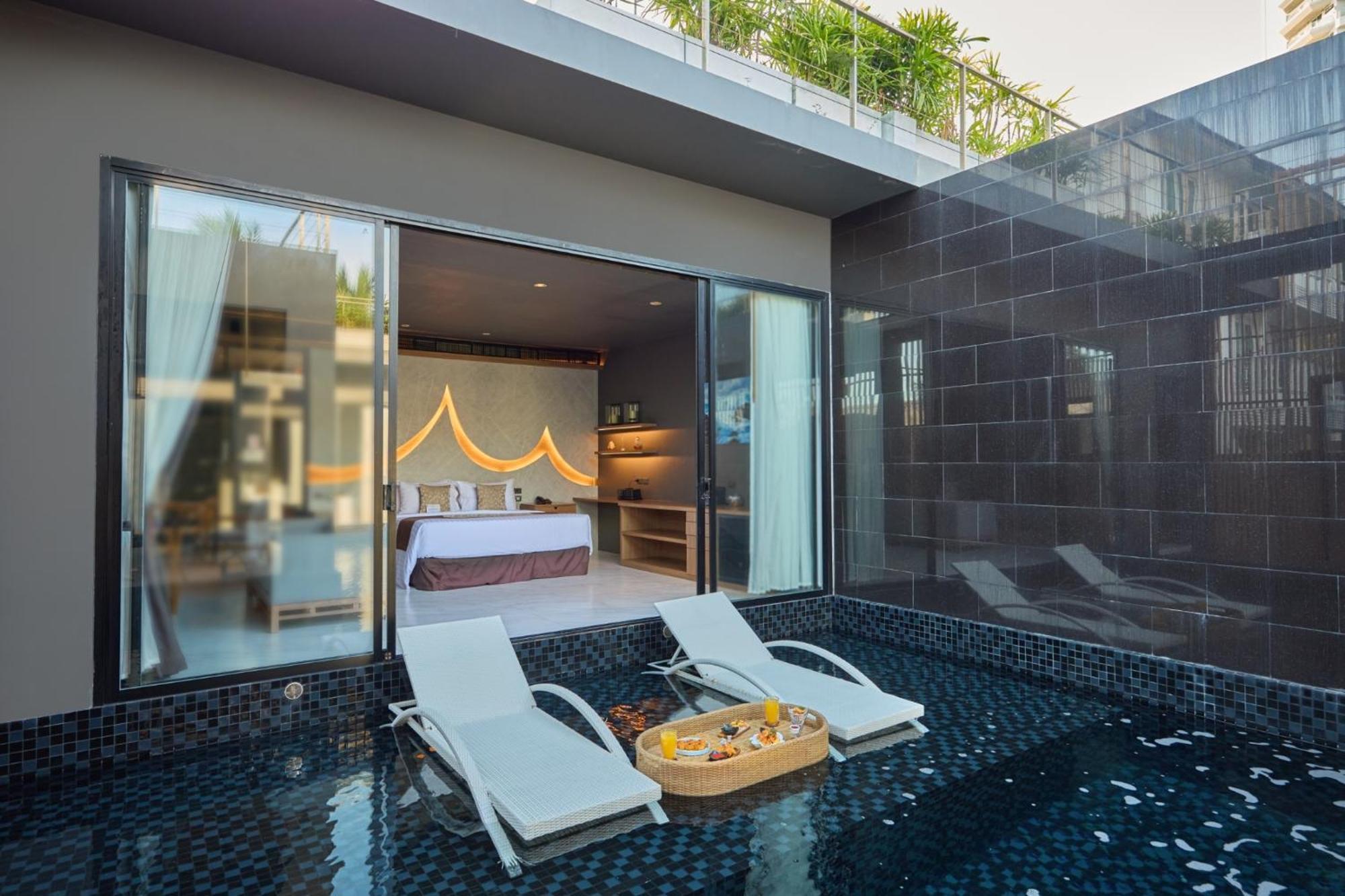 The Yana Villas Hua Hin Exterior photo A pool villa at the hotel